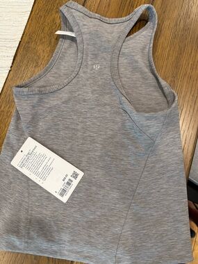 Lululemon Align waist length Tank, Nwt, 
sz 6
